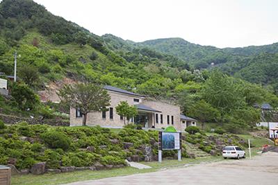 지리산 역사관 전경 썸네일 이미지